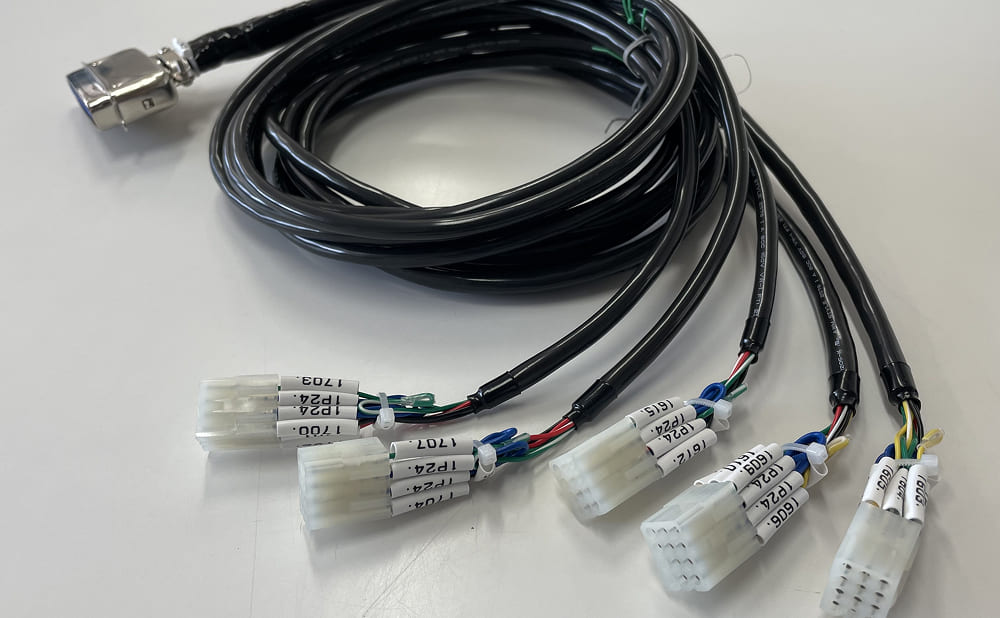 ケーブル加工例