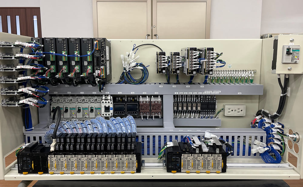 制御盤・操作盤